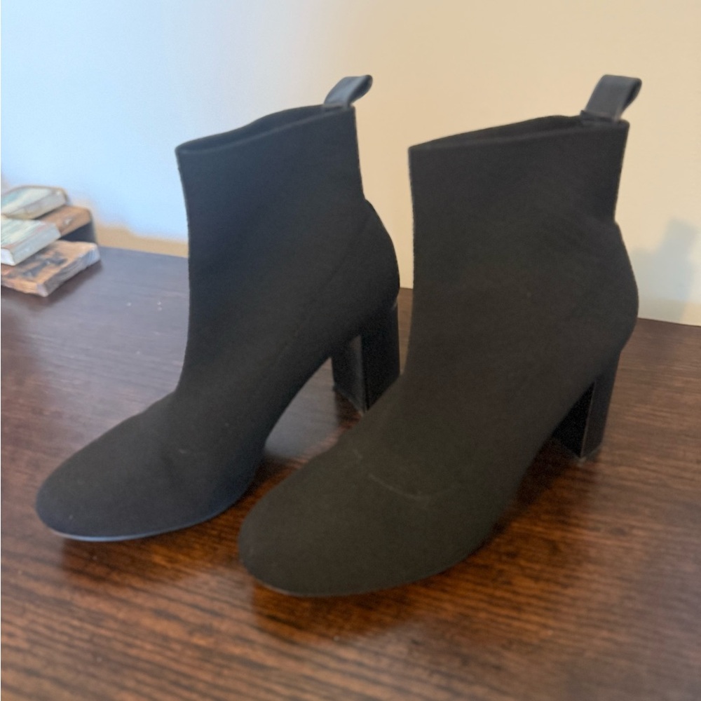 Black Chunky Heel Ankle Booties